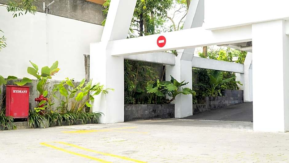 One Living At Menara One