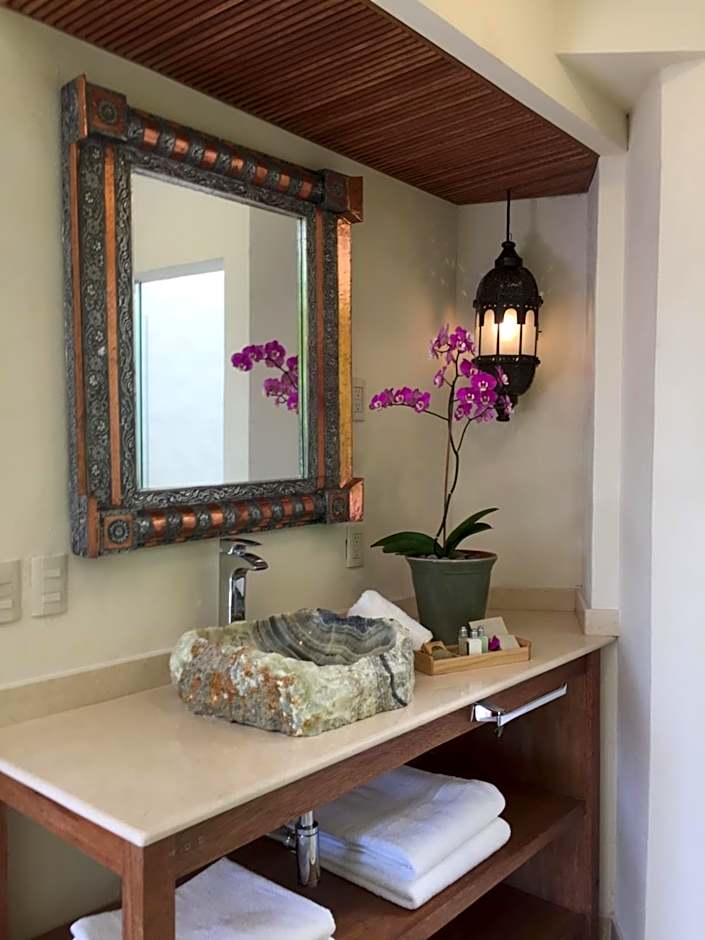 Hotel Lindo Ajijic Bed & Breakfast