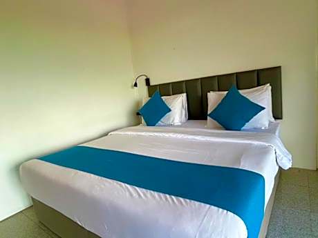 Single Room with Bathroom