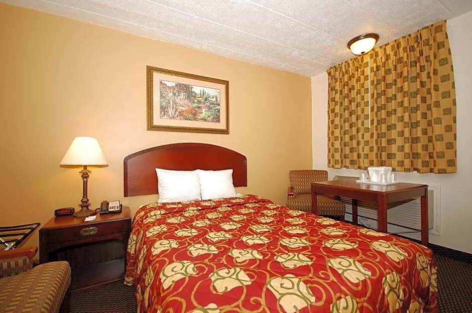 Wolf Inn Hotel