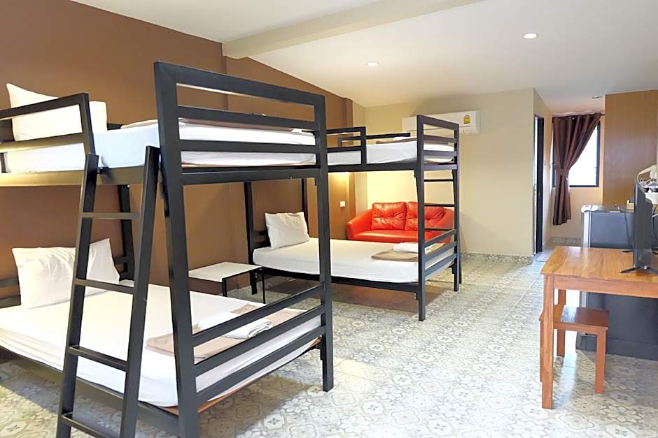 Warm Well Hotel