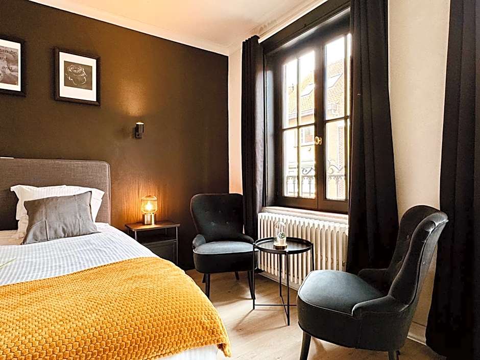 The Rose Suites