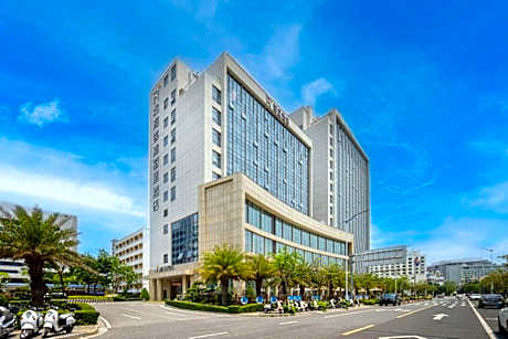 Rezen Hotel Beihai Silver Beach