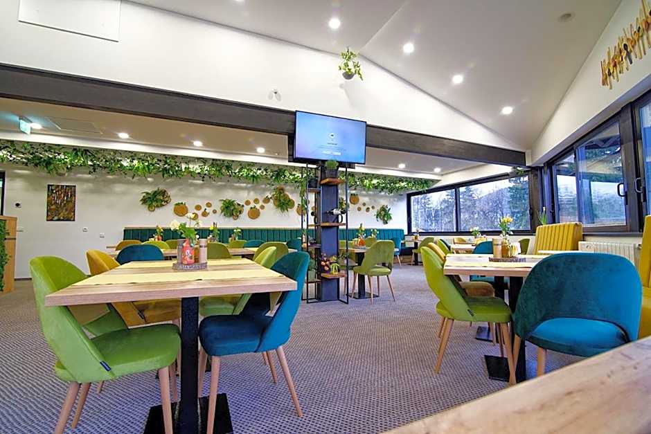 AQUARIUS BOUTIQUE HOTEL