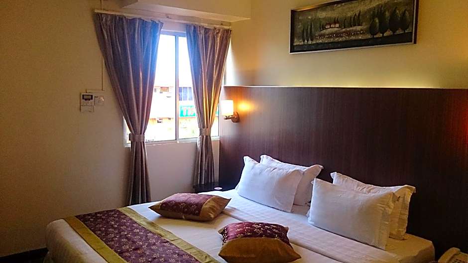 Hotel & Apartment Ambassador 3