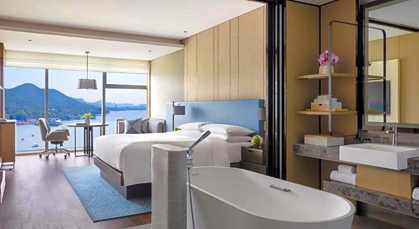 Xuzhou Marriott Hotel Lakeview