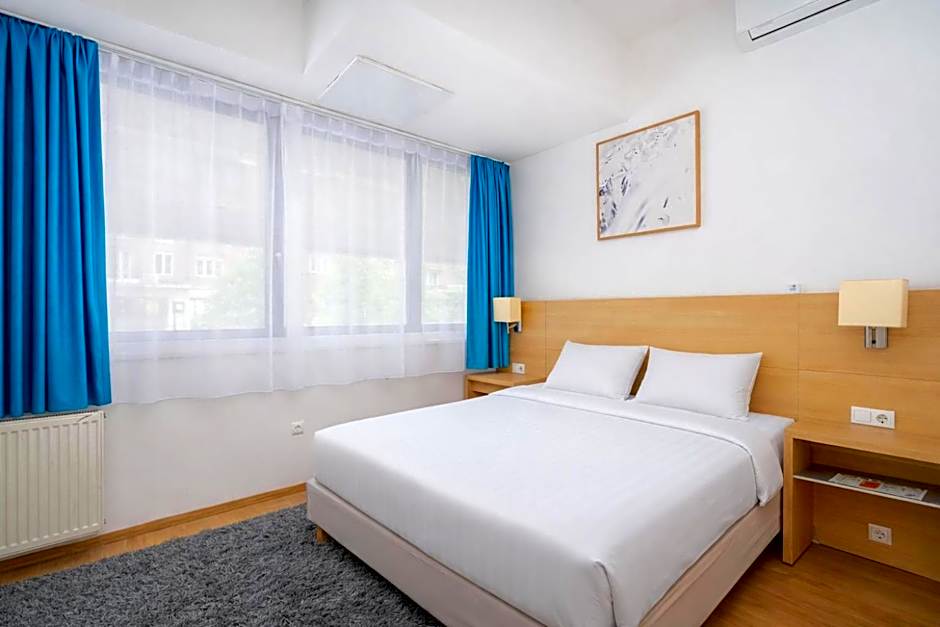 WOW City Hostel