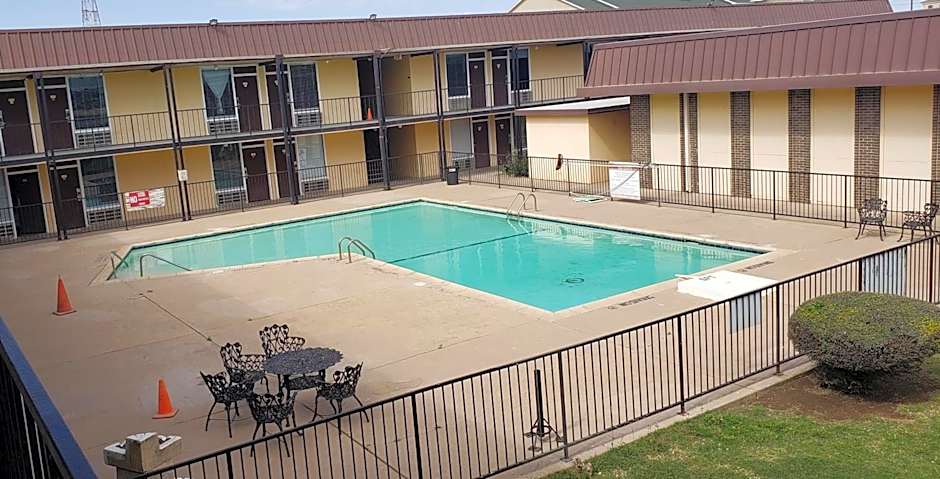 West Texas Inn & Suites with Kitchenette