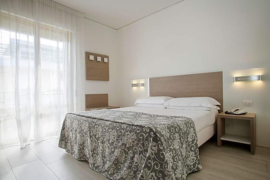 Hotel Imperial Palace