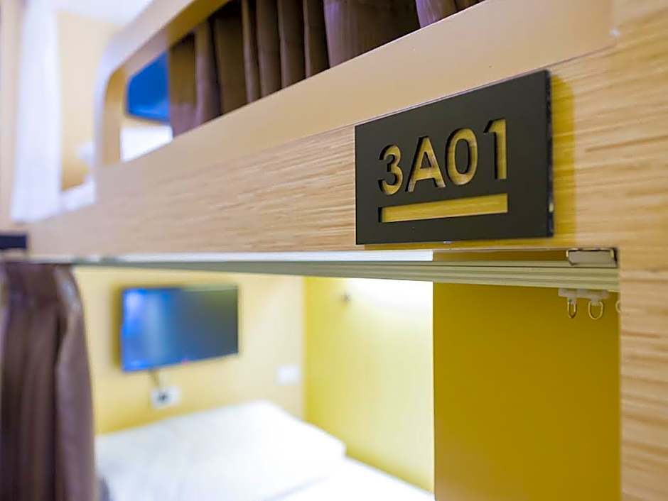 Matchbox Bangkok Hostel