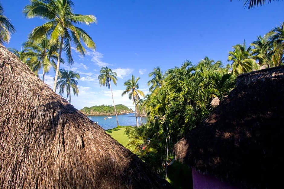 Bungalows & Casitas de las Flores in Careyes