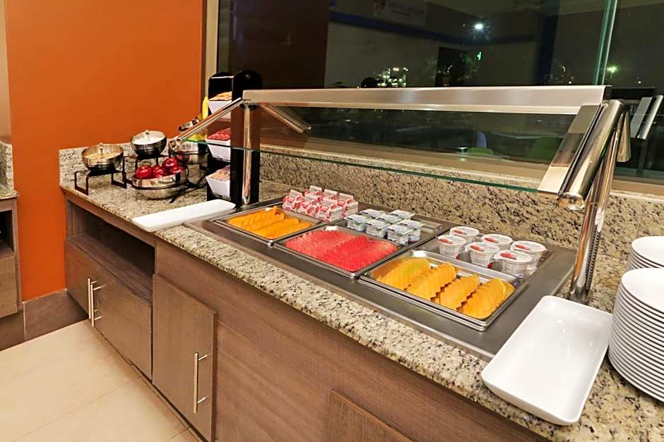 Holiday Inn Express Tuxpan By IHG