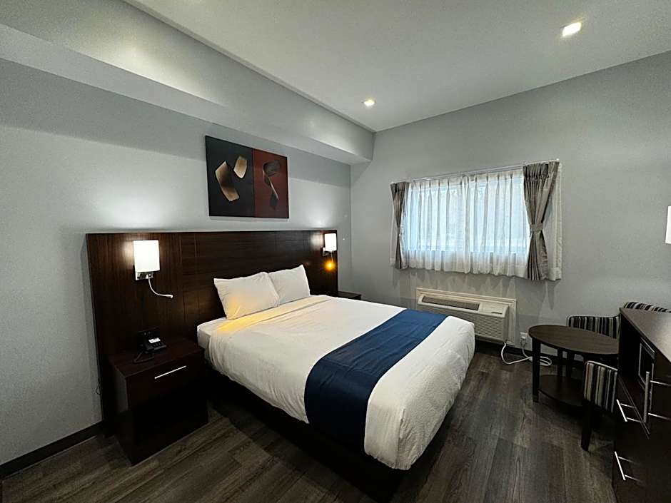 Travelodge by Wyndham Cochrane South