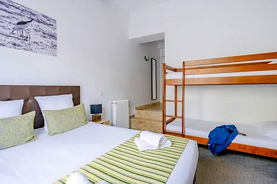 Hôtel La Maison des Croisades - Au pied des Remparts