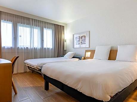 Standard Double Room - Non-Smoking