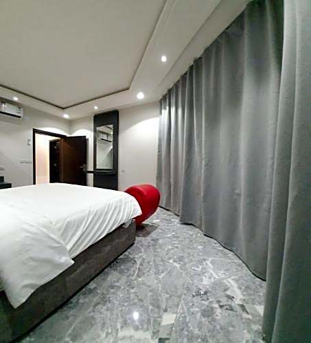 Golden Gewan Hotel