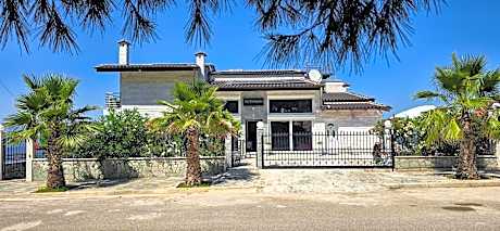 Studio with Sea View