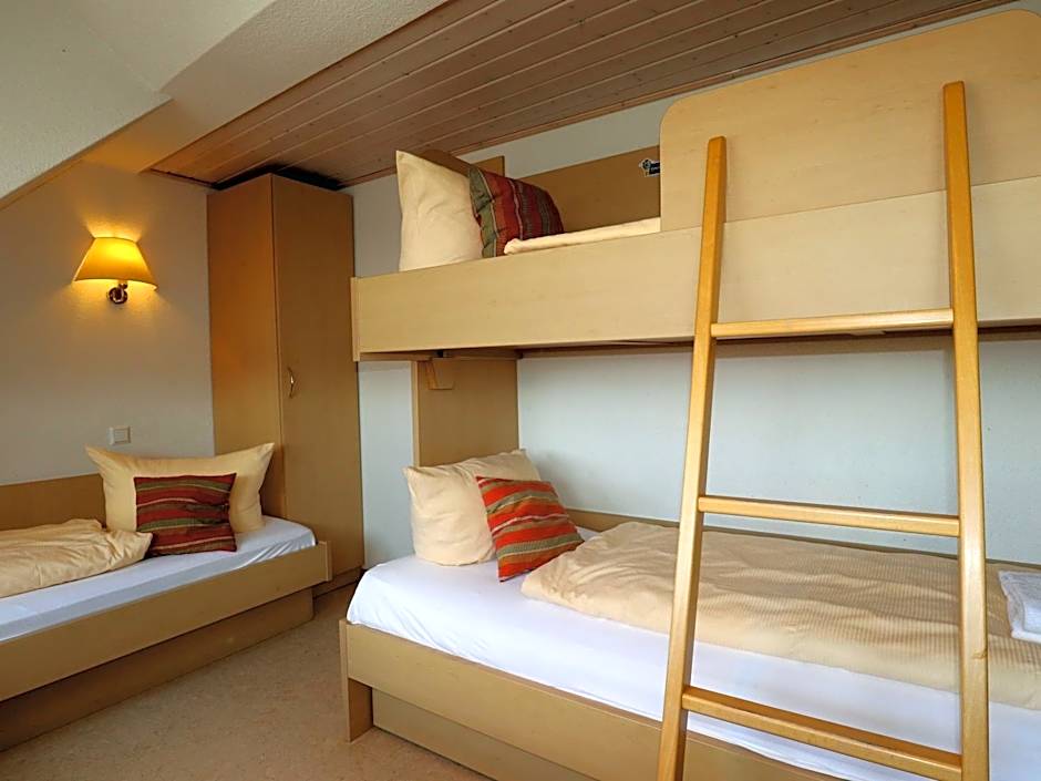 Hotel - Restaurant Hirschen - Werneths Landgasthof beim Europa- Park Rust