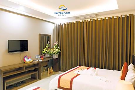 Twin Room with Private Bathroom