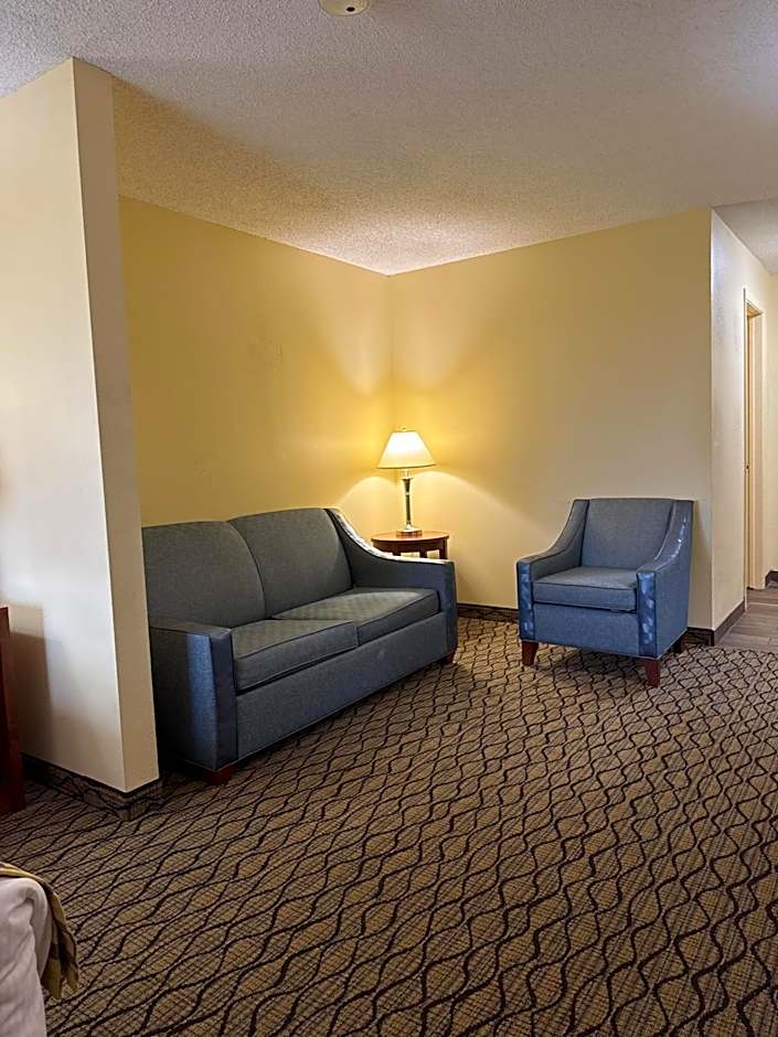 Baymont by Wyndham Mishawaka South Bend Area