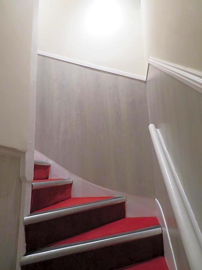 Glendale Hyde Park Hotel