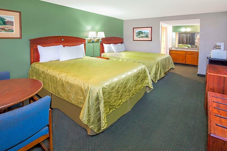 Days Inn by Wyndham Ontario Airport