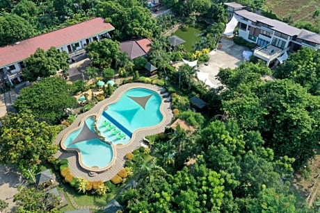 Floating Sanctuary Resort by Cocotel