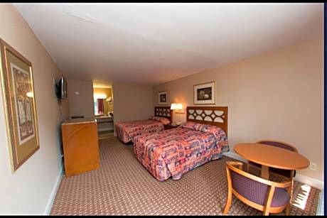 2 Full Beds Non-Smoking