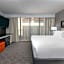 Embassy Suites By Hilton Hotel Dallas - Park Central Area