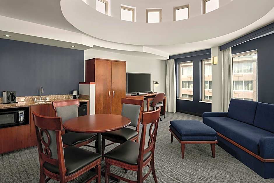 Courtyard by Marriott Halifax Downtown