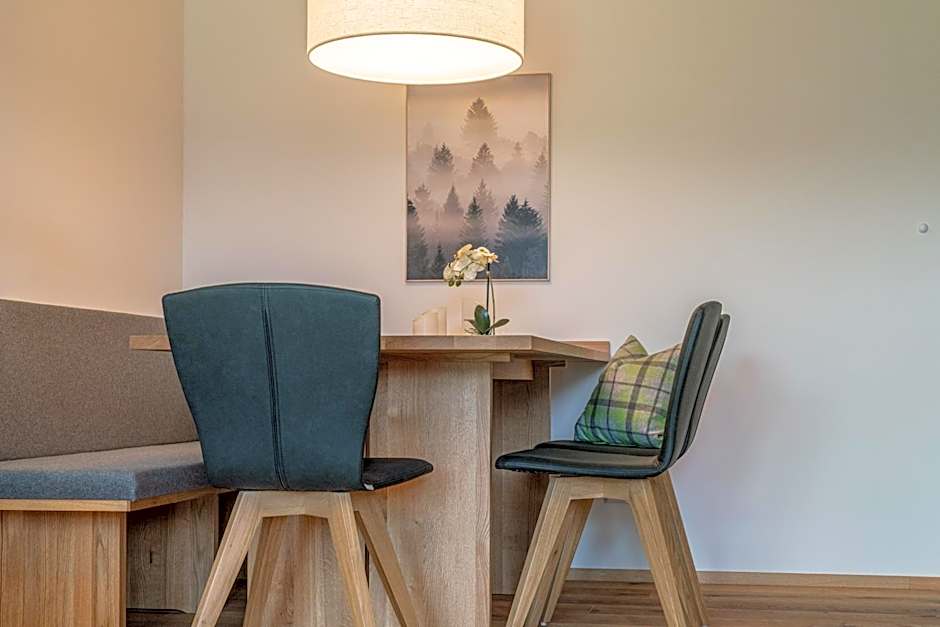 Skylodge Alpine Homes