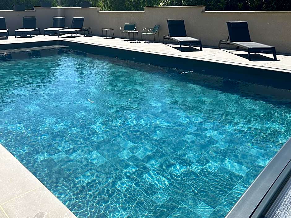 Les Orchidées Logis, Hôtel & Restaurant