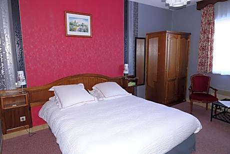 Twin/ Double Charm Room