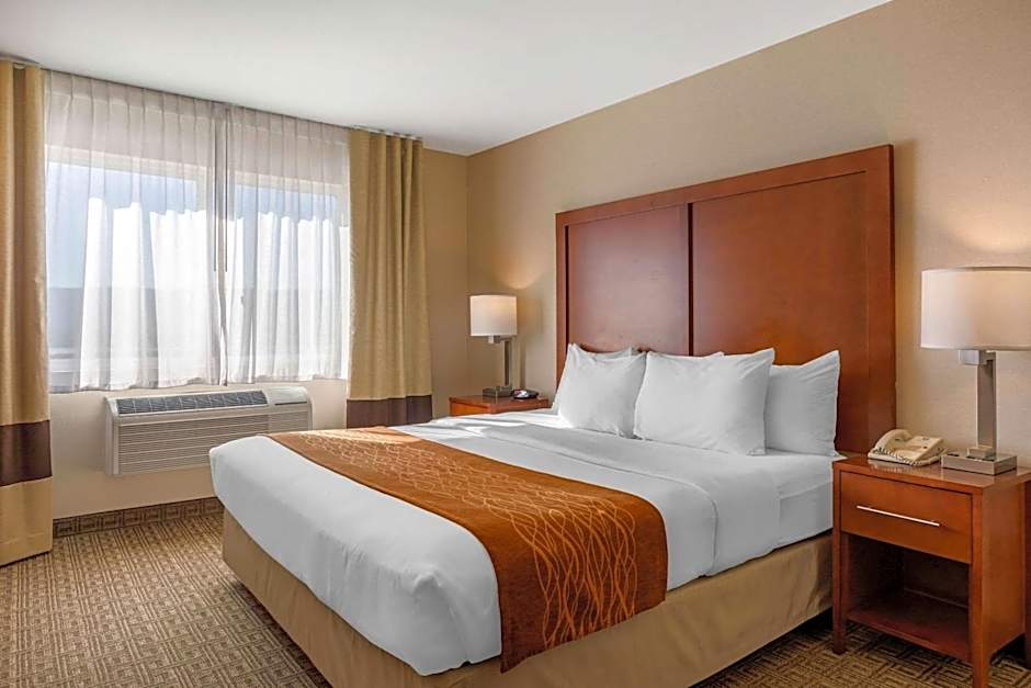 Comfort Inn & Suites Murrieta Temecula Wine Country