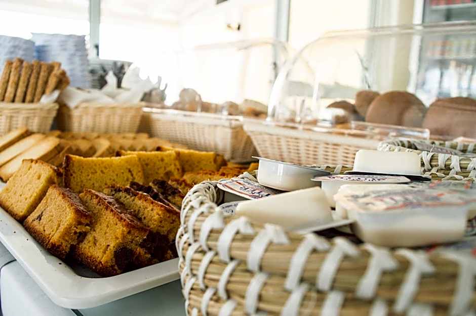 Paradise Beach Hotel