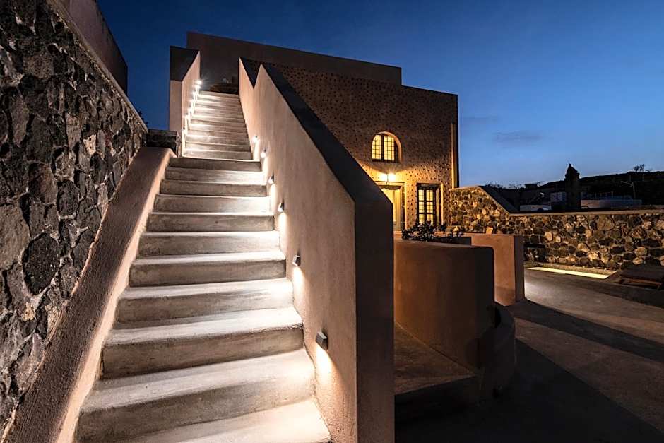 Frescoes Luxury Suites By KB Hospitality
