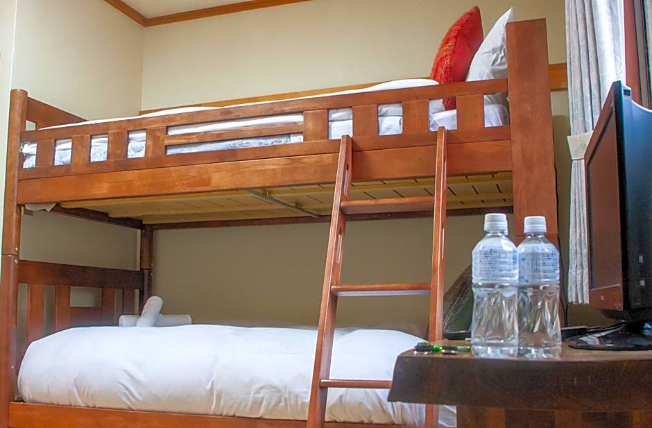 Kizuna Lodge & BBQ Centre