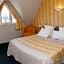 Logis Hotel Du Casino Restaurant Le Mathelia