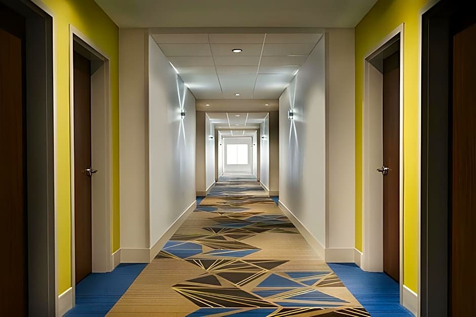 Holiday Inn Express Mccook By IHG