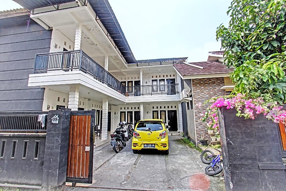 OYO Life 92754 Kost Griya Perdana