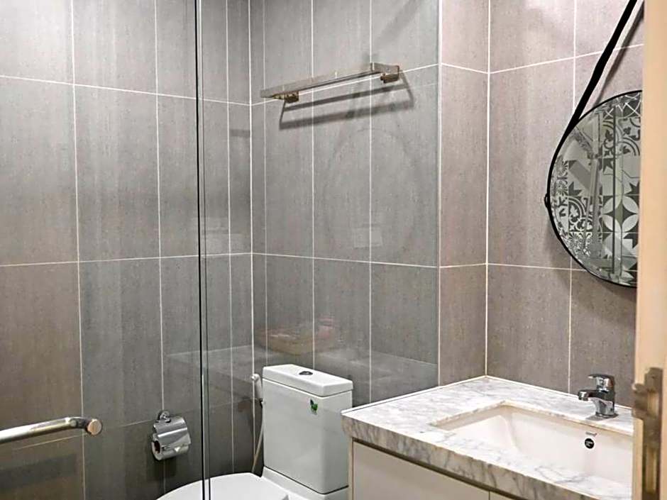 Helen Fin Inn & Apartment by WH