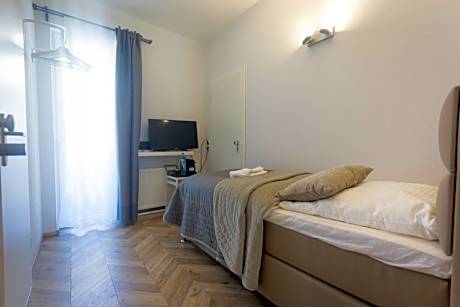 Budget Single Room