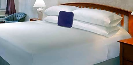 Accessible King Bed Non-Smoking