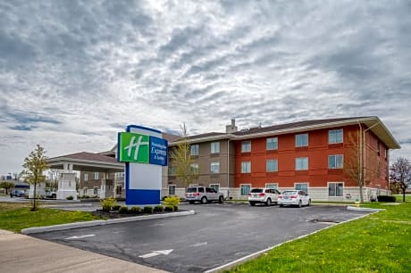Holiday Inn Express Hotel & Suites Greenville, an IHG Hotel