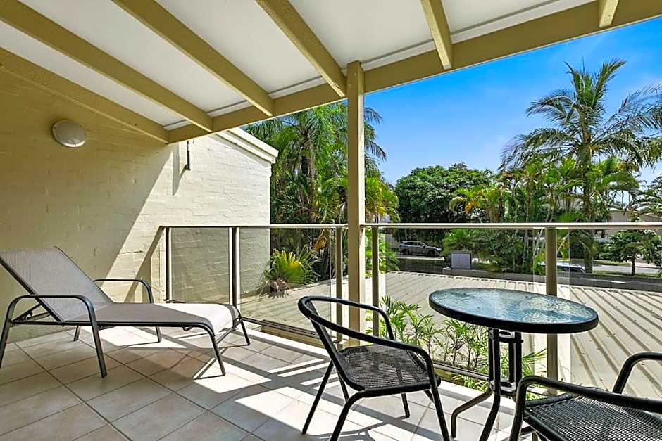 Le Court Villas