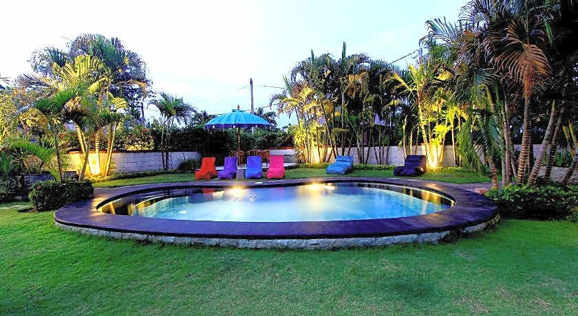 Alamanda Villas
