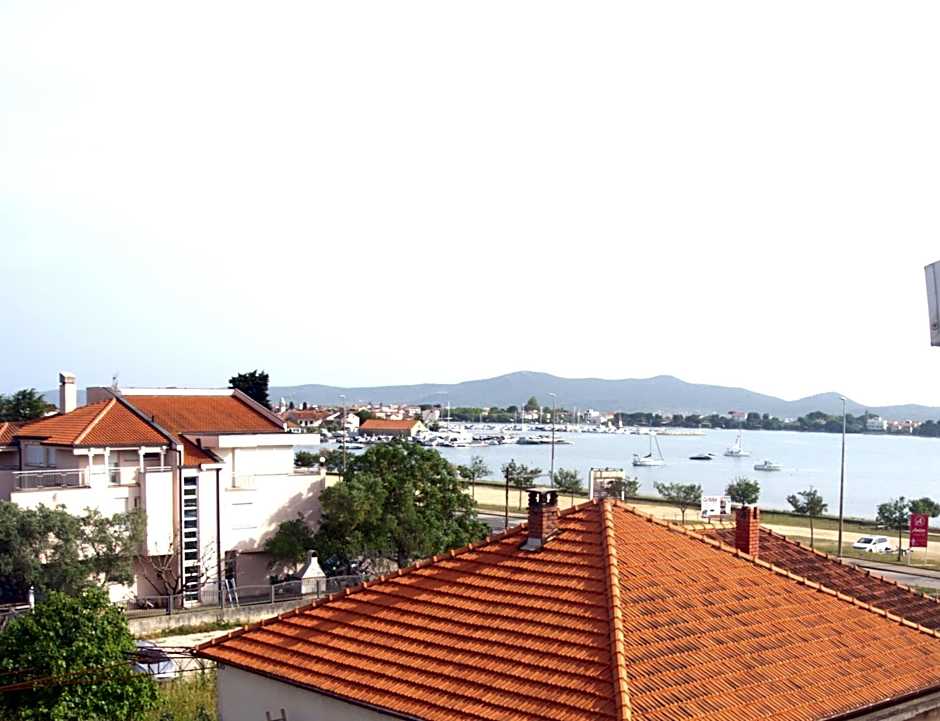 Guest House Maritimo