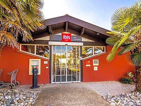 ibis Montauban