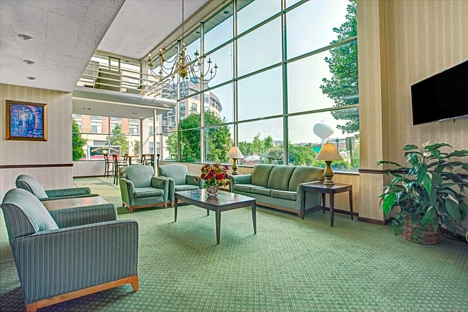 Days Inn by Wyndham Arlington/Washington DC – Arlington, VA