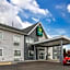 Quality Inn Mauston I-90